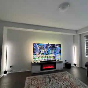Brand New 4 Bedroom By Airport! Villa